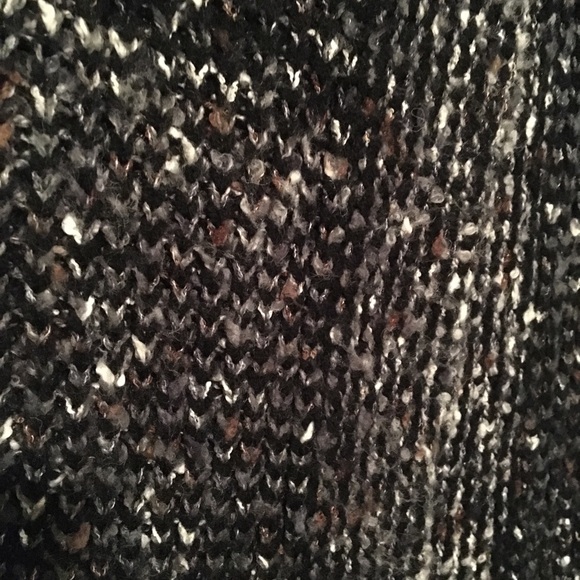 BCBG knit sweater - Picture 2 of 6
